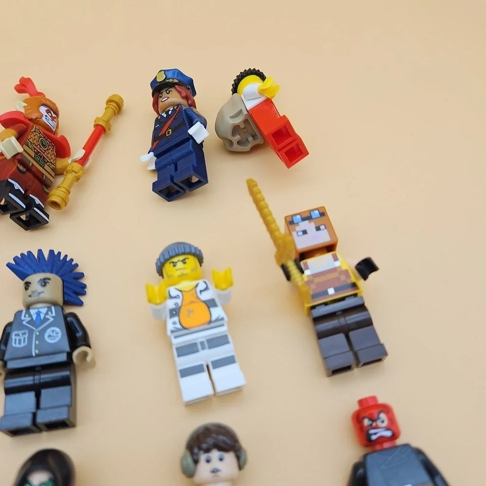 Lot Of 38 Lego Minifigures Minifigs Collection Spiderman Star Wars Minecraft